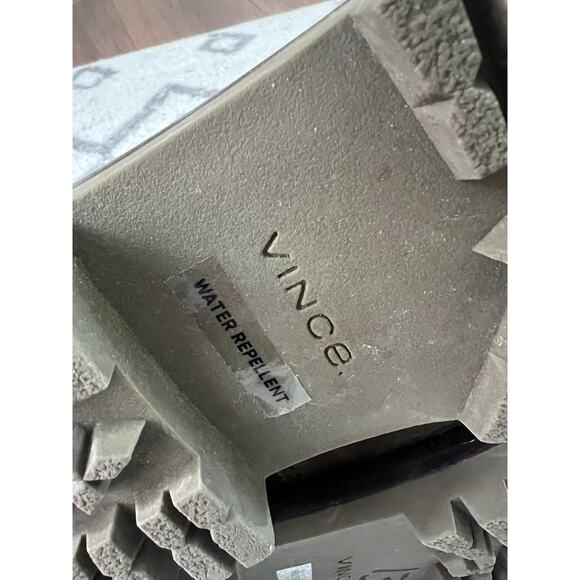 VINCE Cabria Moss Green Suede Lace-Up Lug Ankle Boots Shoes - Picture 9 of 12